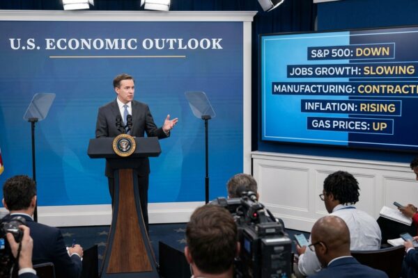 Image for: Economy Doing Great, Say People Whose Job It Is To Say Economy Is Doing Great